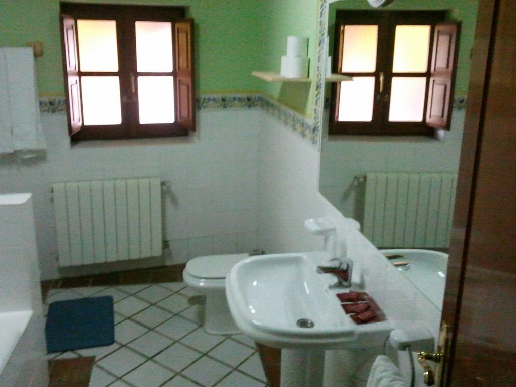 Posada Montanero Leon Bilik gambar